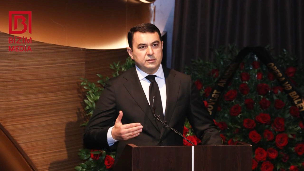 Adil Kərimliyə AĞIR İTKİ – FOTO