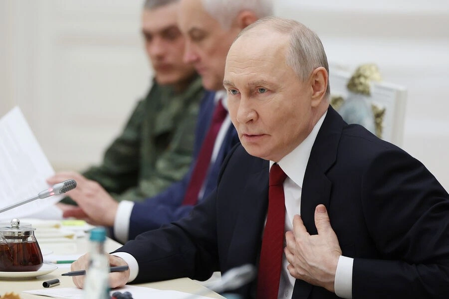 Putin: “Məqsəd rusiya cəmiyyətini parçalamaqdır”