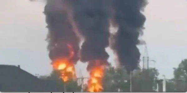 Ukrayna PUA-larının hücumu: Rusiyada növbəti neft bazası yanır – FOTO/VİDEO